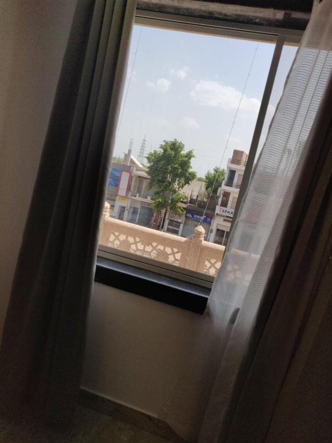 Hotel Virasat By Bookingcare Chhatarpur ภายนอก รูปภาพ