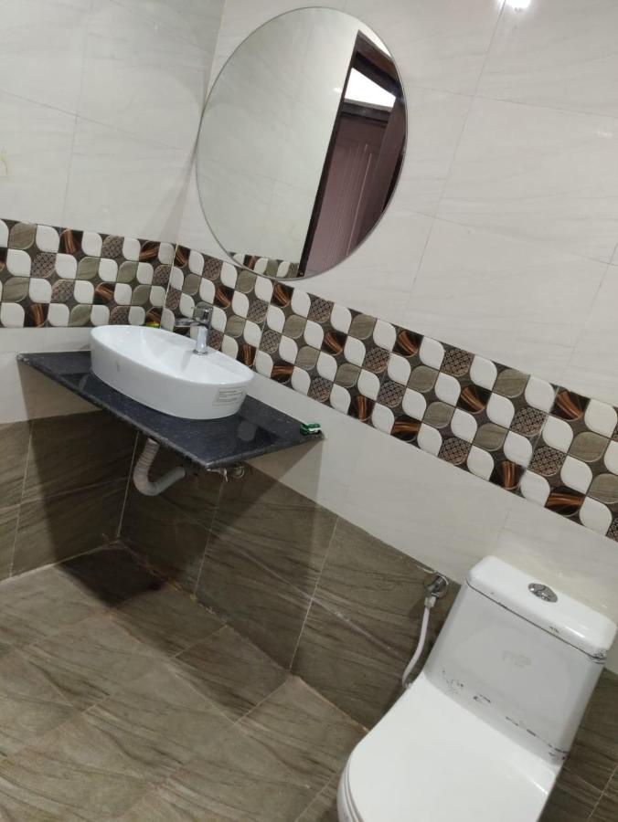 Hotel Virasat By Bookingcare Chhatarpur ภายนอก รูปภาพ