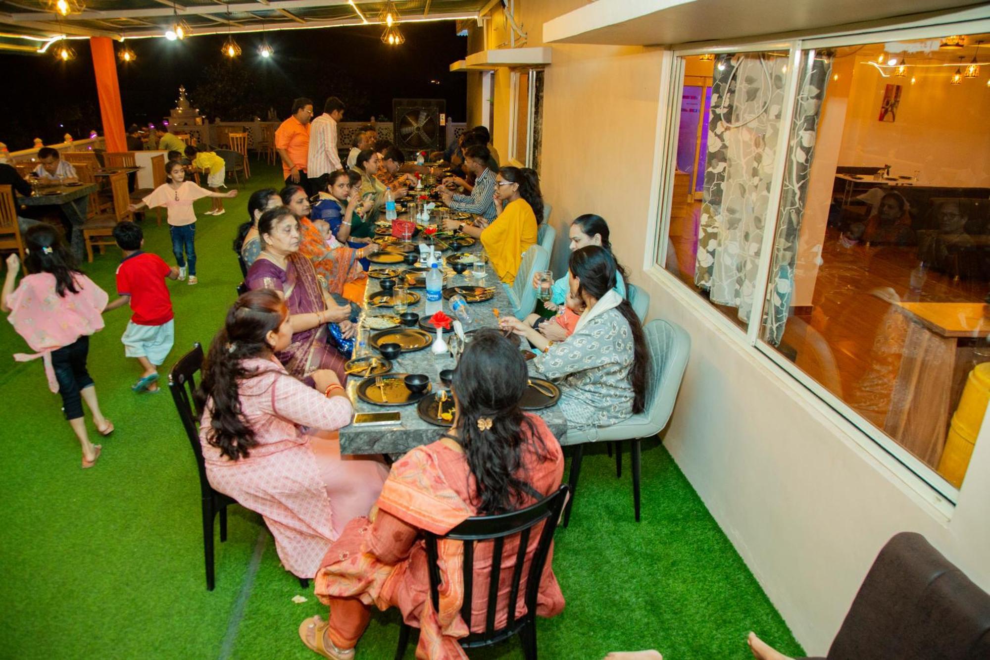 Hotel Virasat By Bookingcare Chhatarpur ภายนอก รูปภาพ